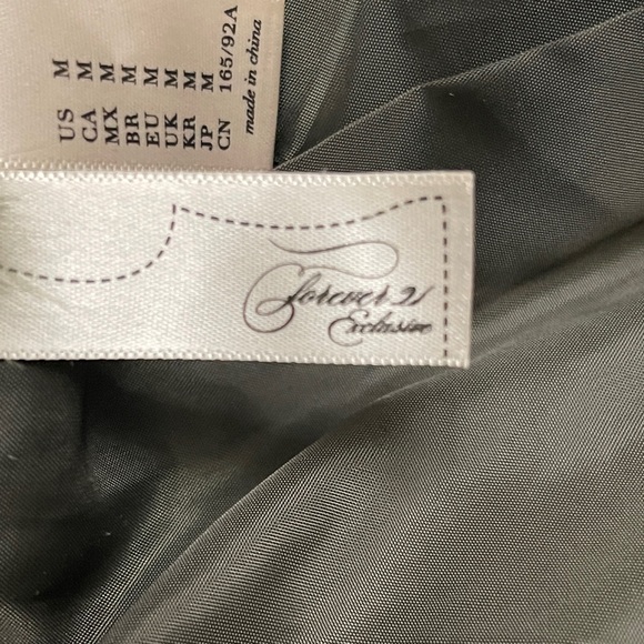 Forever 21 Exclusive, Faux Fur Jacket - Picture 9 of 10